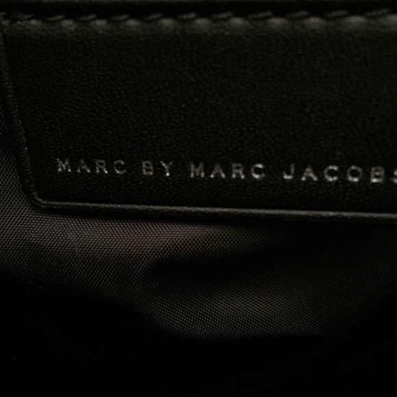Designer MARC by Marc JACOBS Tote, Black, Medium - Picture 6 of 8